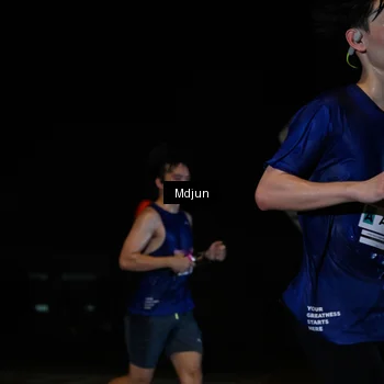 Runner Photo 7436196