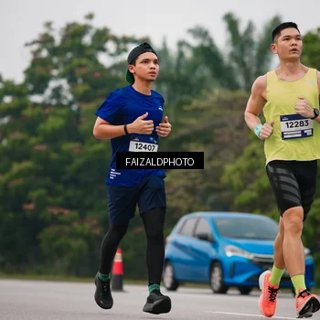 Runner Photo 7436202