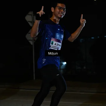 Runner Photo 7436239