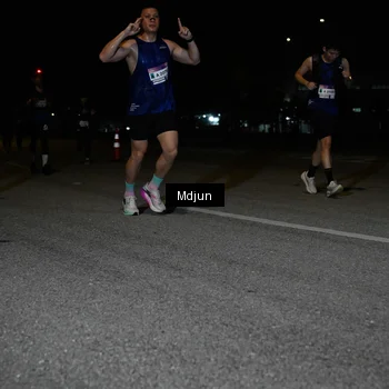 Runner Photo 7436241