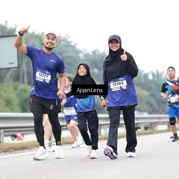 Runner Photo 7436246