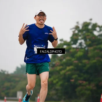 Runner Photo 7436247