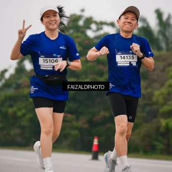 Runner Photo 7436256