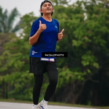 Runner Photo 7436259