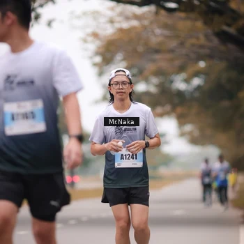 Runner Photo 7436262