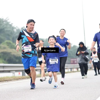 Runner Photo 7436265