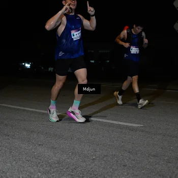 Runner Photo 7436274