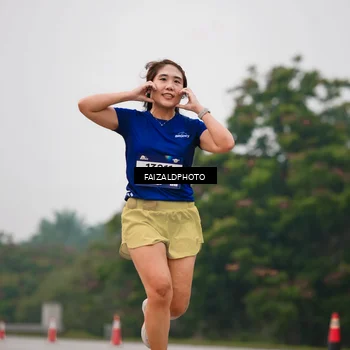 Runner Photo 7436276