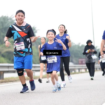 Runner Photo 7436283