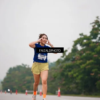Runner Photo 7436309