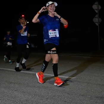 Runner Photo 7436315