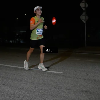 Runner Photo 7436340