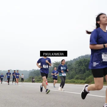 Runner Photo 7436348