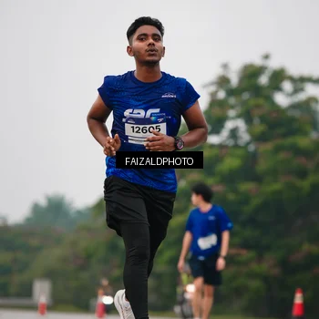 Runner Photo 7436350