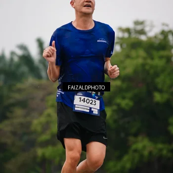 Runner Photo 7436376