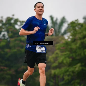 Runner Photo 7436388