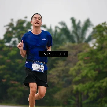 Runner Photo 7436389