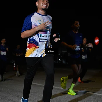 Runner Photo 7436401