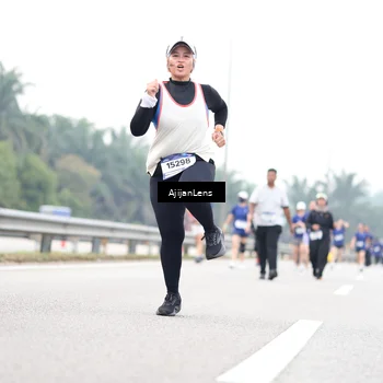 Runner Photo 7436408