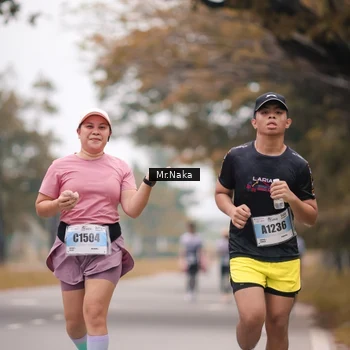 Runner Photo 7436410