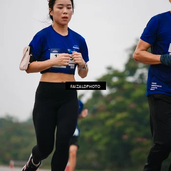 Runner Photo 7436437
