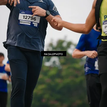 Runner Photo 7436440