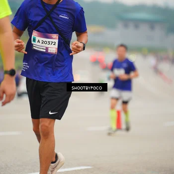 Runner Photo 7436464