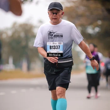 Runner Photo 7436500