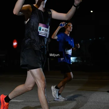 Runner Photo 7436528