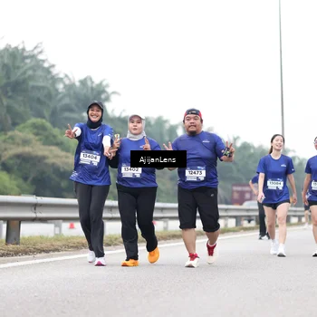 Runner Photo 7436543