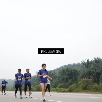 Runner Photo 7436555