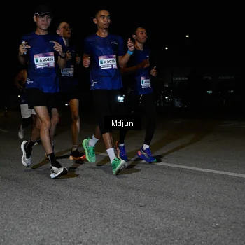Runner Photo 7436594
