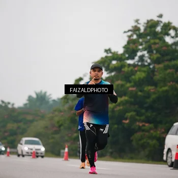 Runner Photo 7436610