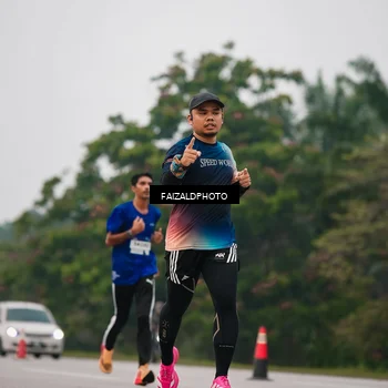 Runner Photo 7436612