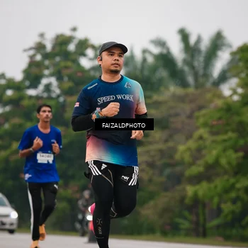 Runner Photo 7436618