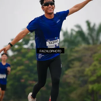 Runner Photo 7436627