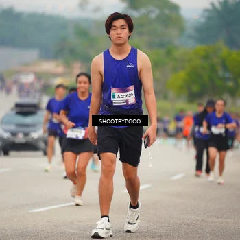 Runner Photo 7436644