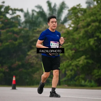 Runner Photo 7436658