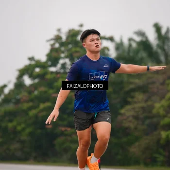 Runner Photo 7436674