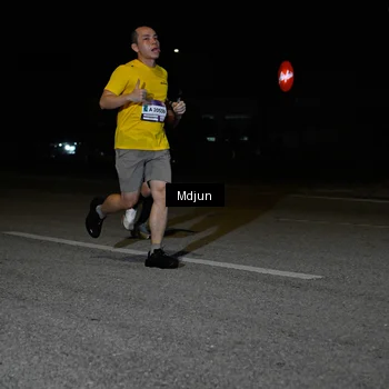 Runner Photo 7436688