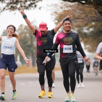 Runner Photo 7436693