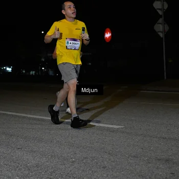 Runner Photo 7436706