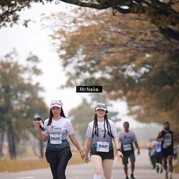 Runner Photo 7436712