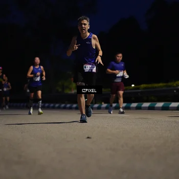 Runner Photo 7436715
