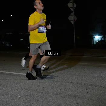 Runner Photo 7436726