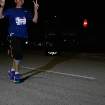 Runner Photo 7436727