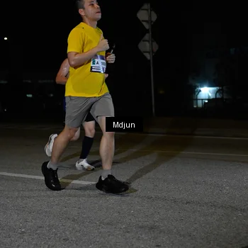 Runner Photo 7436738
