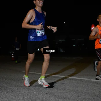 Runner Photo 7436785