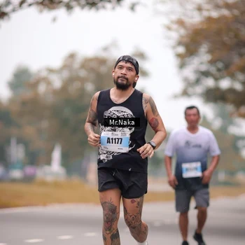 Runner Photo 7436786