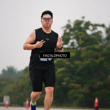 Runner Photo 7436787